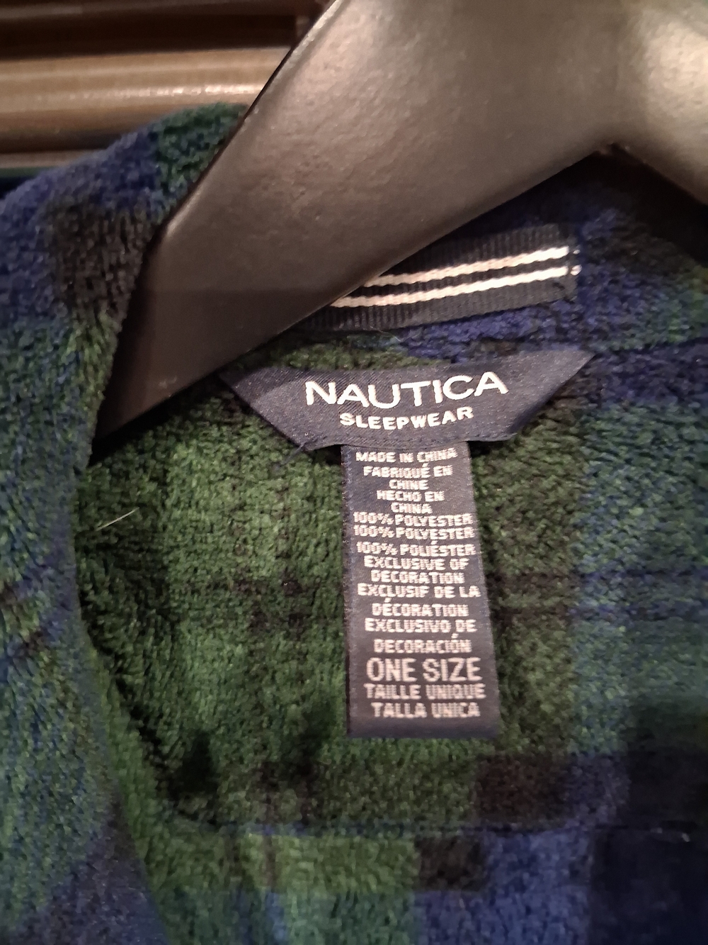Nautica Green and Navy Plaid Sleepwear Robe